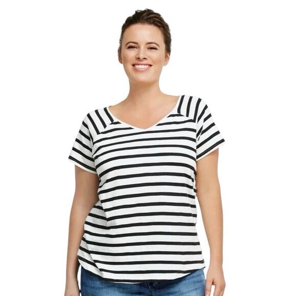 Ellos Plus Size 30W 32W Top 3X Rounded V Neck Tee Black White Striped 717‎ - Picture 12 of 15